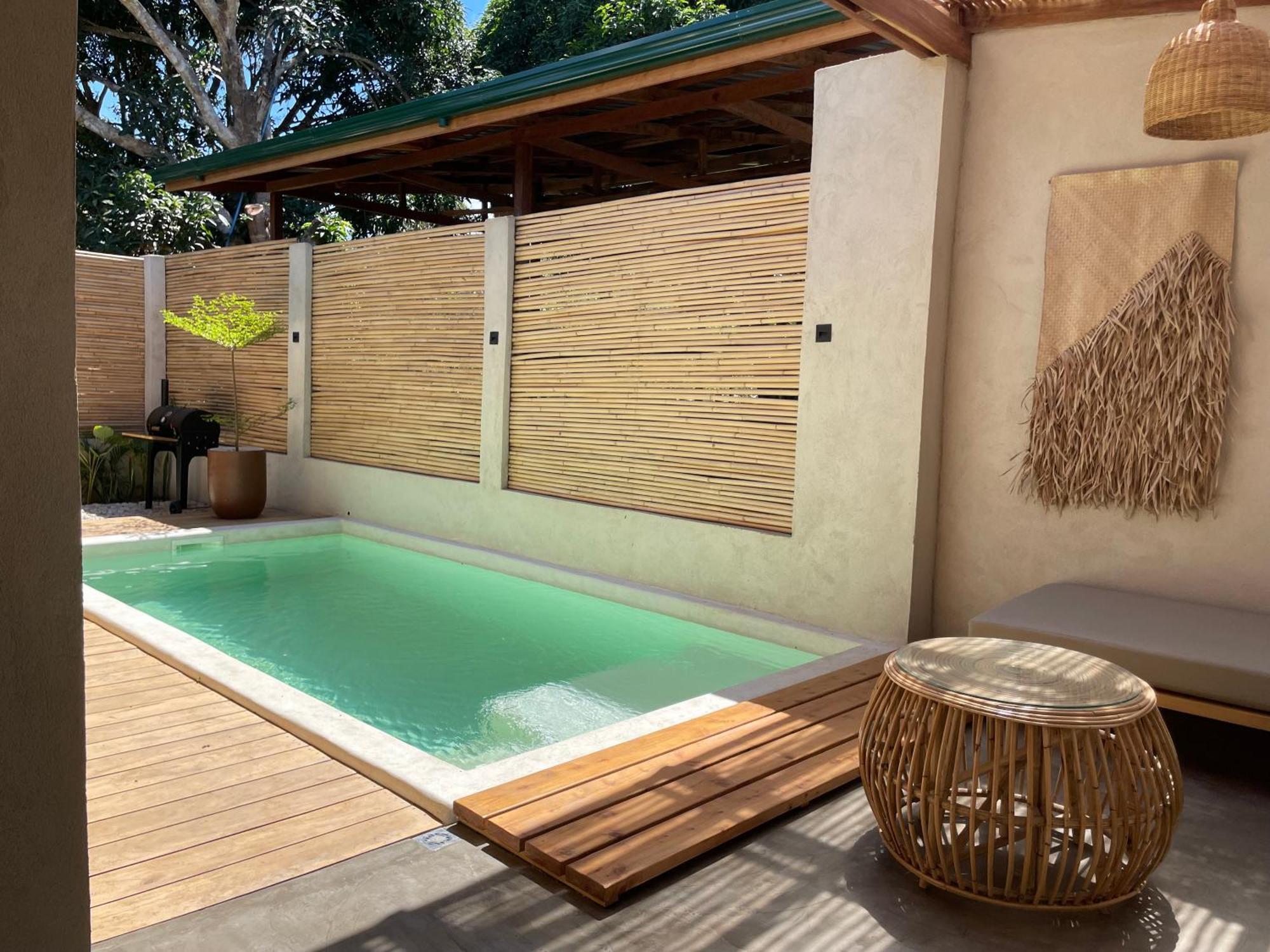 Elegant Villa With Private Pool 爱妮岛 外观 照片