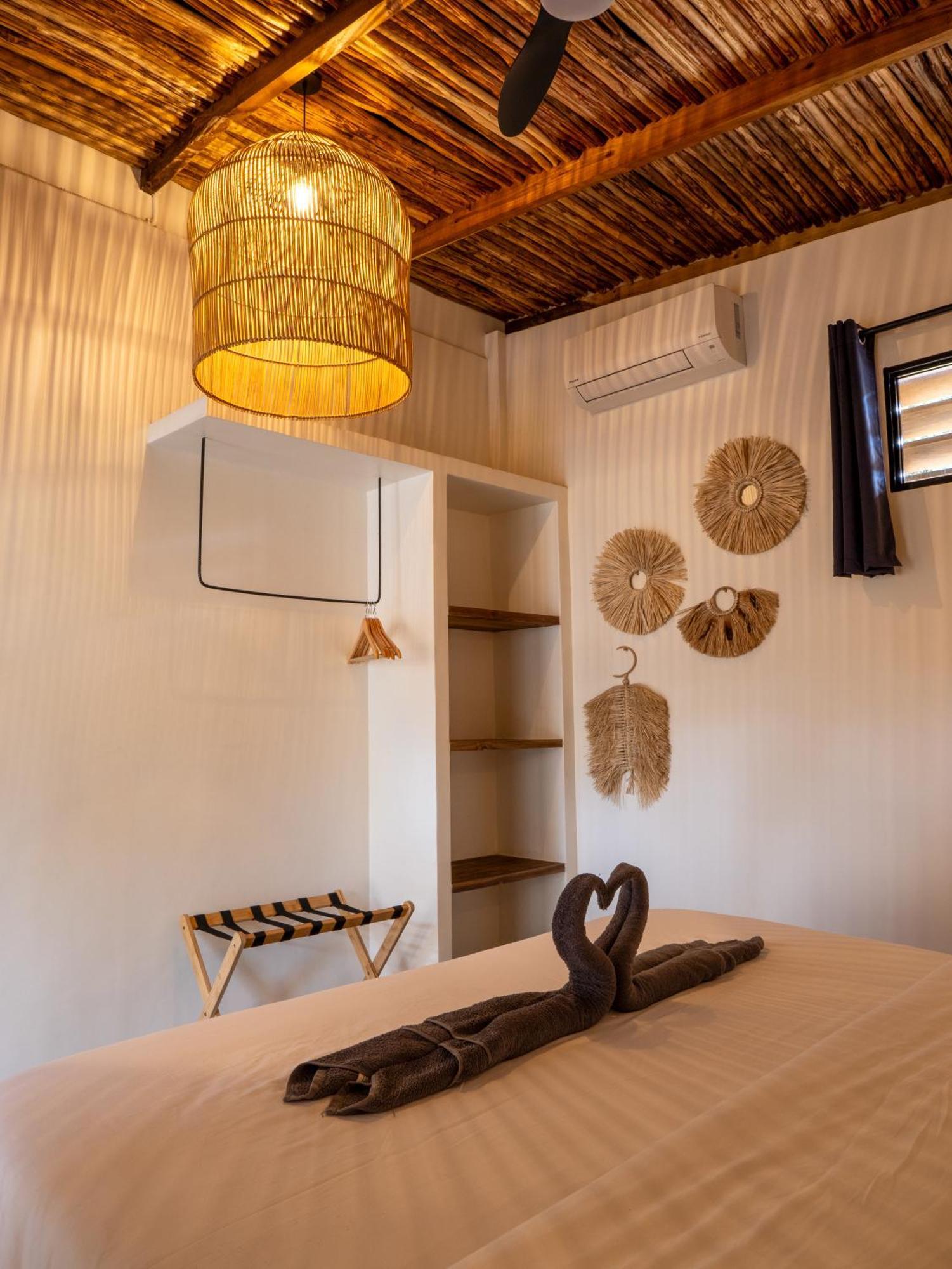 Elegant Villa With Private Pool 爱妮岛 外观 照片