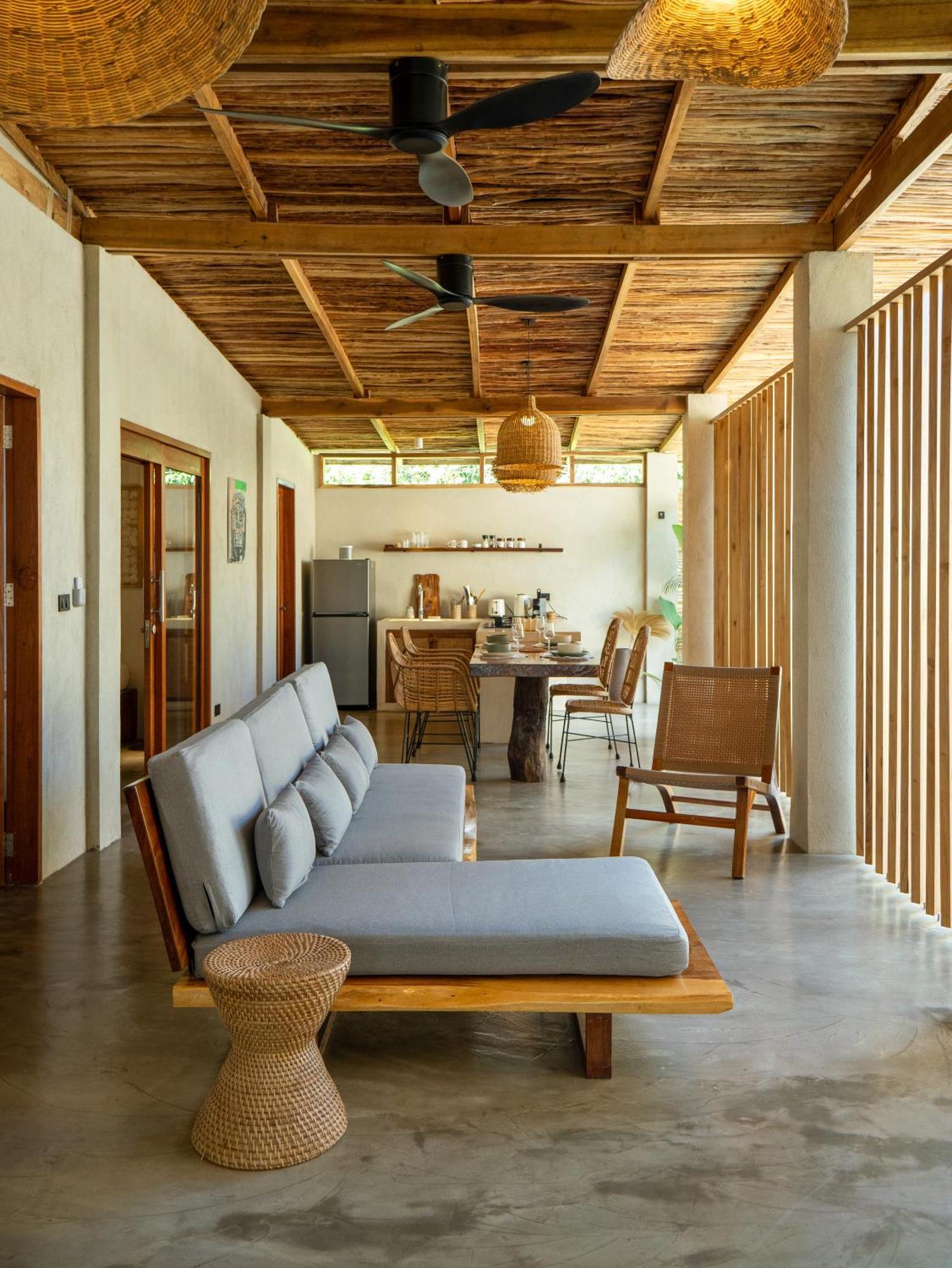 Elegant Villa With Private Pool 爱妮岛 外观 照片